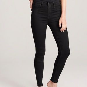 Abercrombie & Fitch skinny size 26 jeans